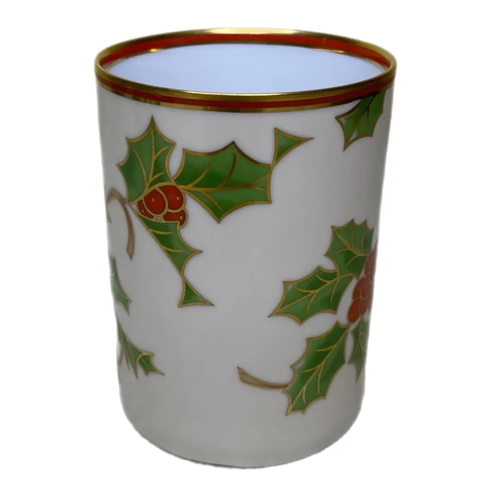 Fitz and Floyd Christmas Holly Mugs Lot of 4 - Picture 3 of 7
